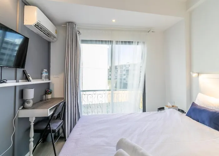 Uhu 3* Bangkok